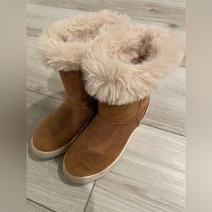 ZARA Kids Girl Fur Lined Brown Suede Ugg Style Ankle Boots EU28 (Toddler US 11)